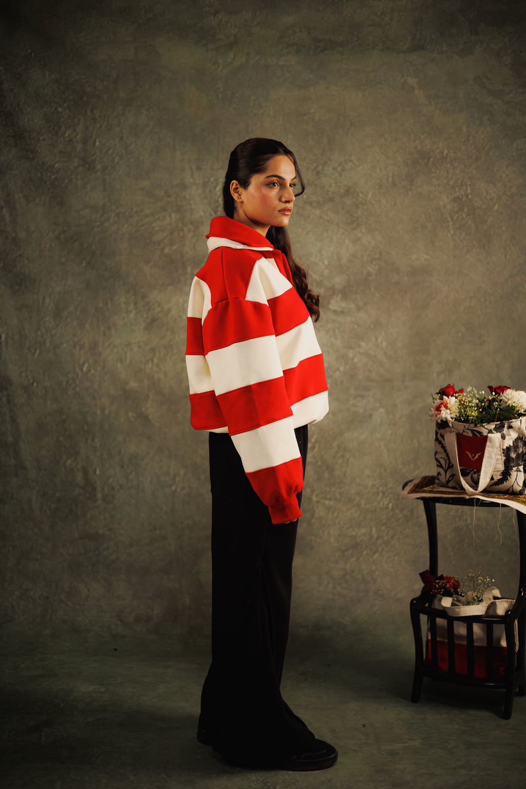 Redline Twin collar Sweatshirt