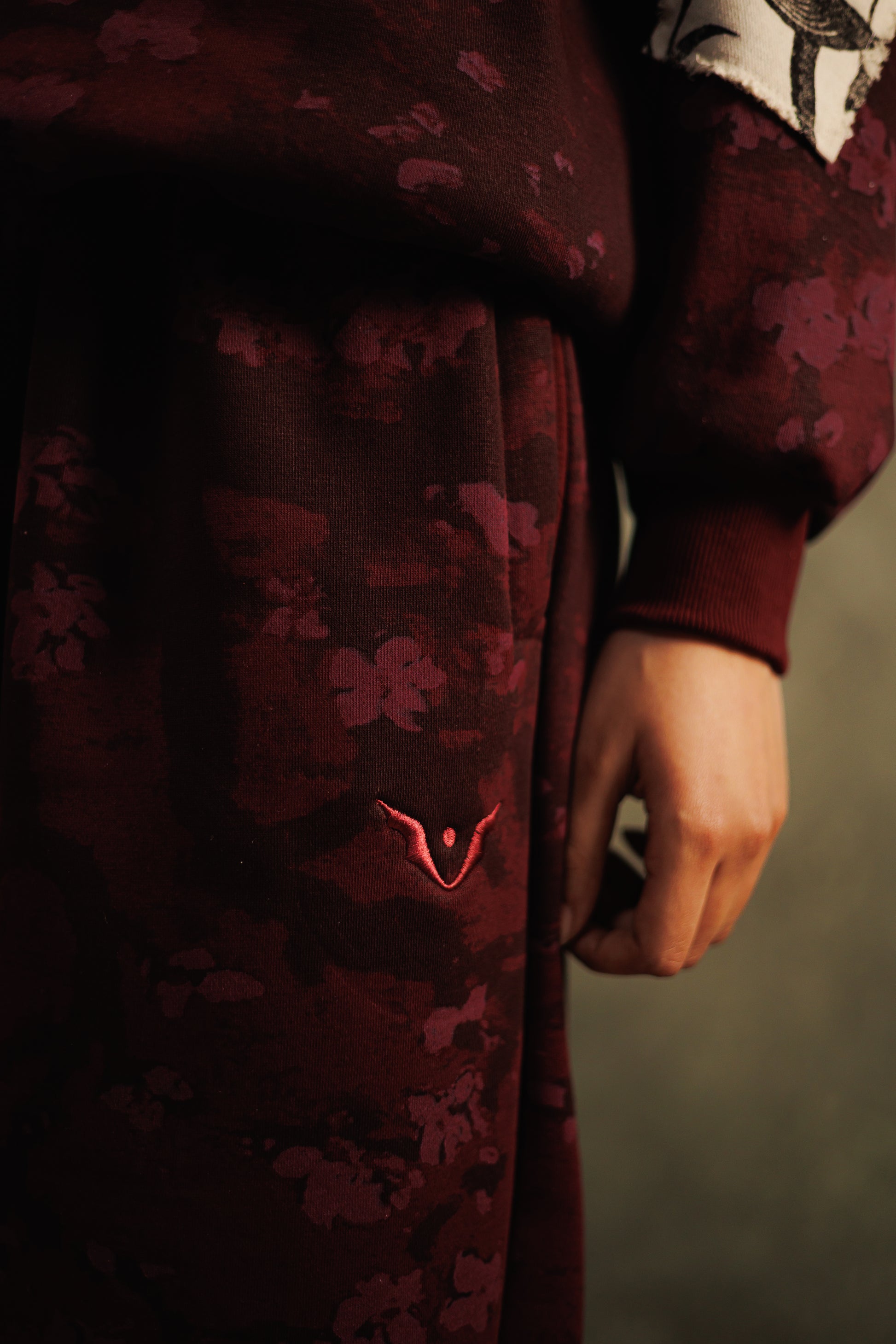 Wounded floral bottoms