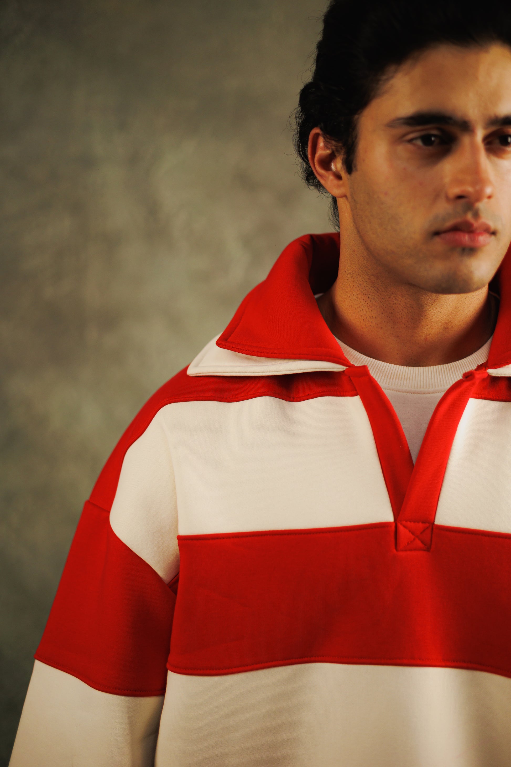 Redline Twin collar Sweatshirt