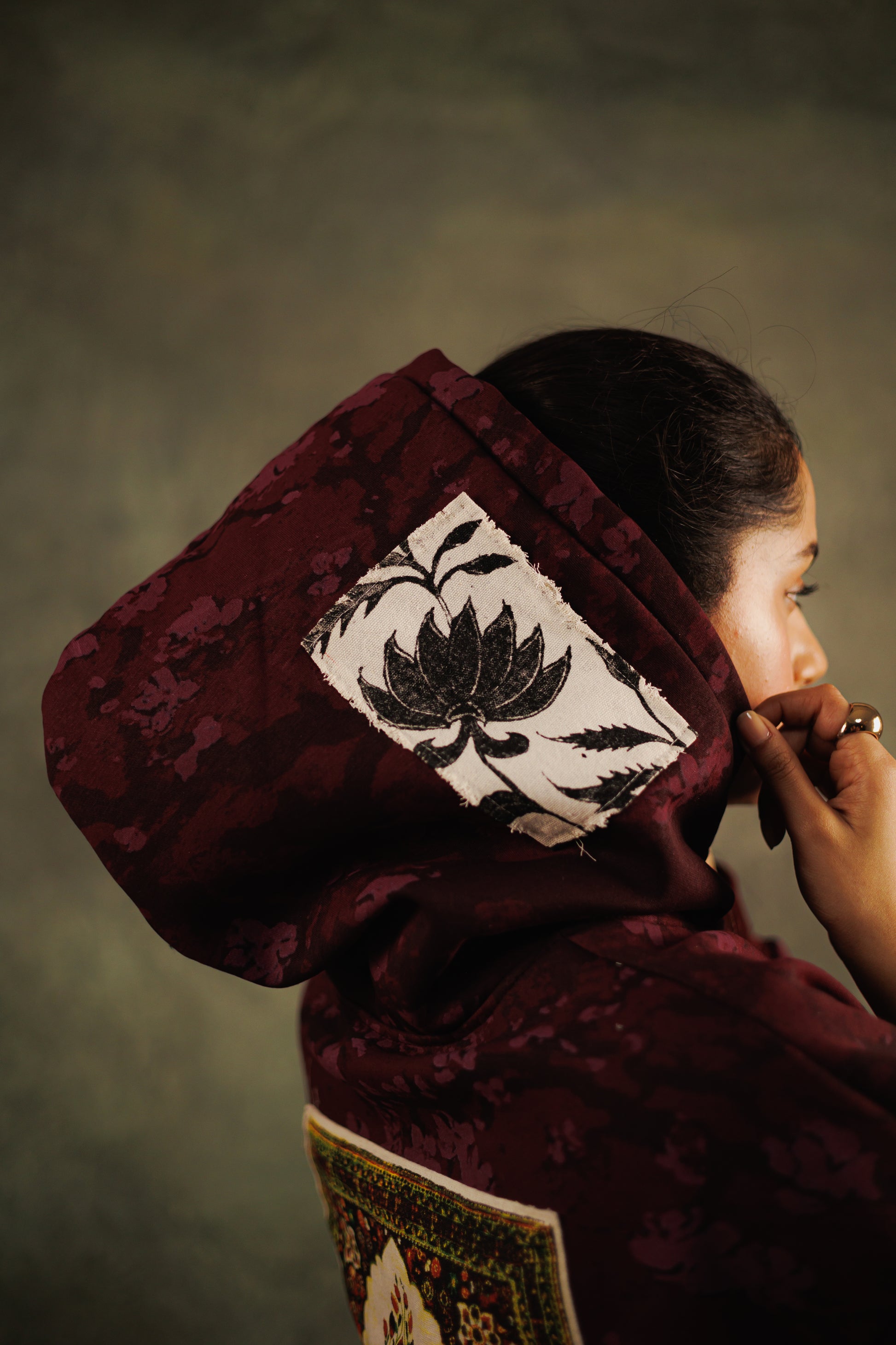 Wounded floral hoodie