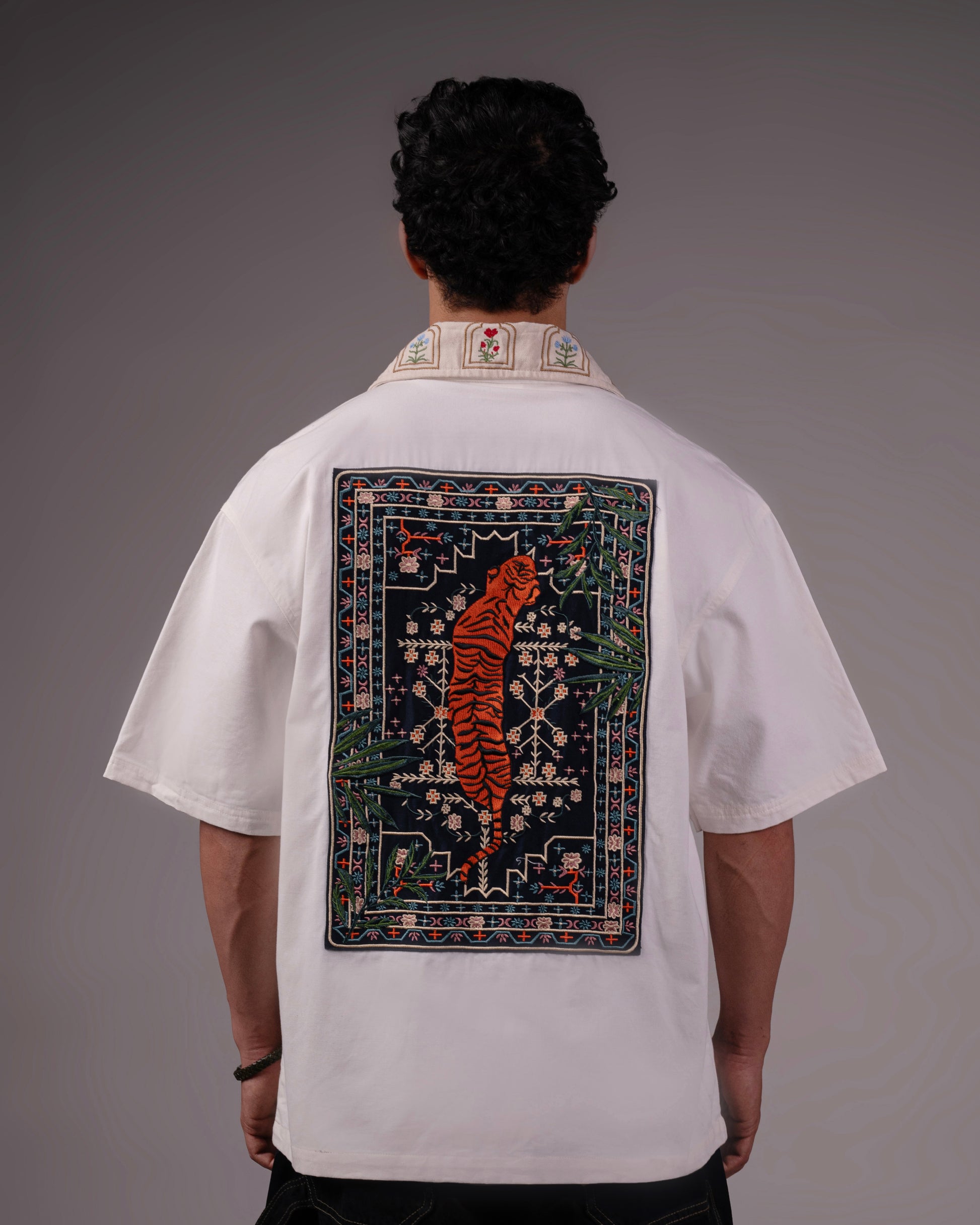 TIMELESS STRIPES SHIRT